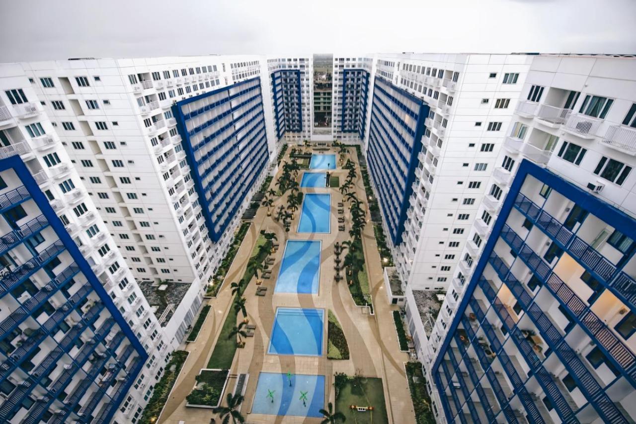 Reese @ Sea Residences Манила Экстерьер фото