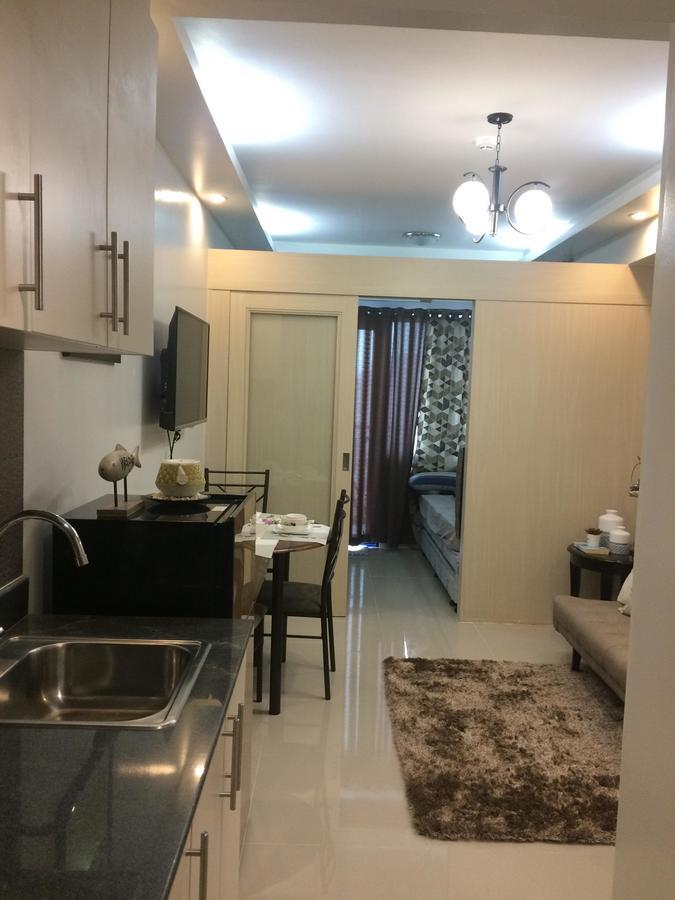 Reese @ Sea Residences Манила Экстерьер фото